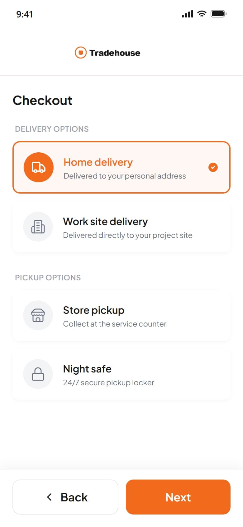 Checkout choosing between delivery and pickup options
